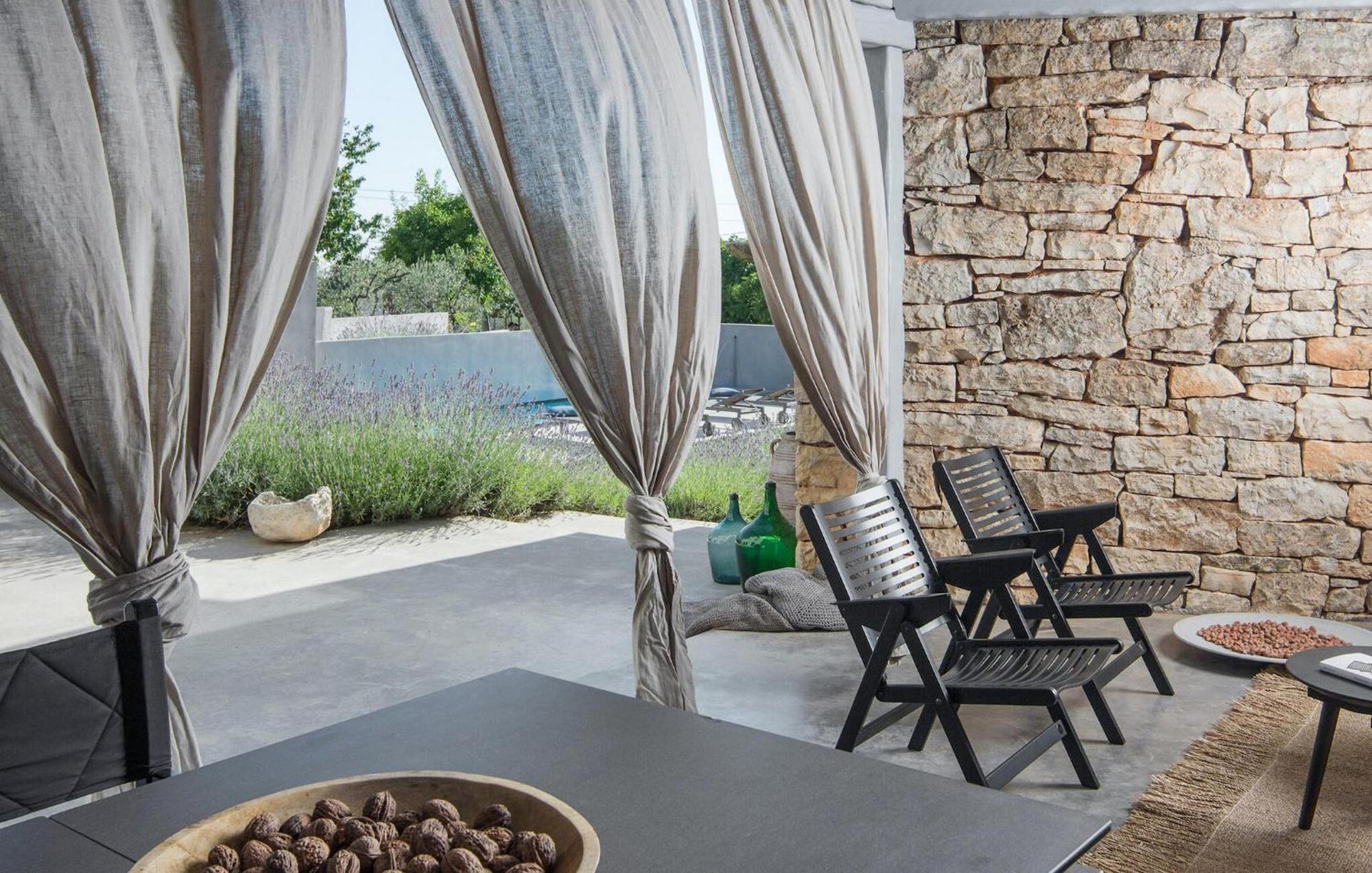Cozy Home In Tinjan With Outdoor Swimming Pool Εξωτερικό φωτογραφία